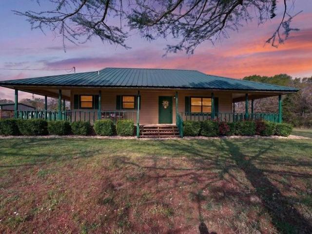 House for sale in Van, Texas