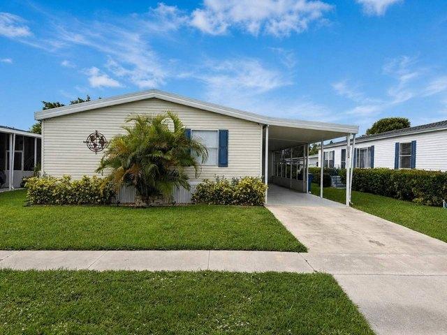House for sale in Davie, Florida