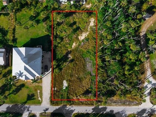 Land for sale in Fort Myers, Florida