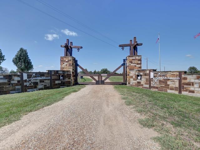 Farm for sale in Burton, Washington County