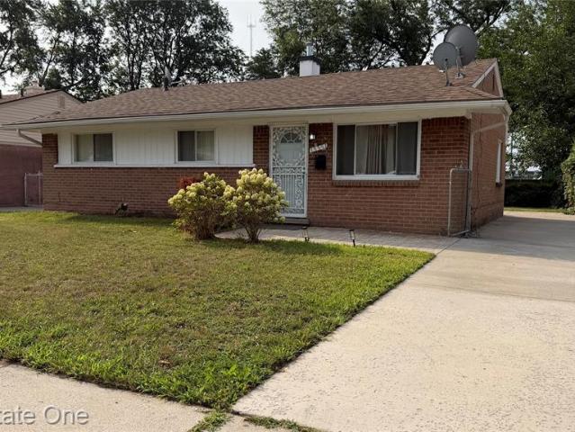House for sale in Oak Park, Michigan