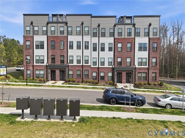 Condo for sale in Virginia