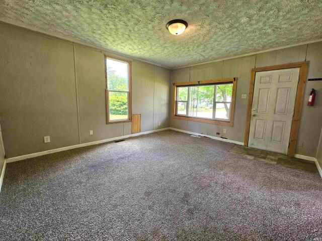 House for sale in Jasonville, Indiana