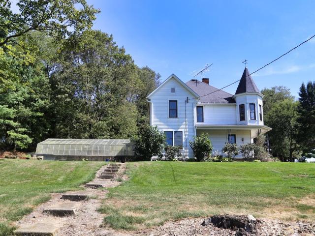 House for sale in Danville, Ohio