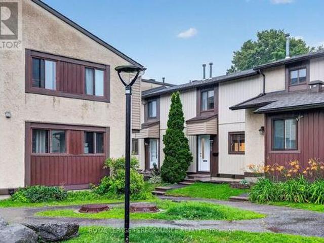 Townhouse for sale in Mulhurst Bay, Ontario