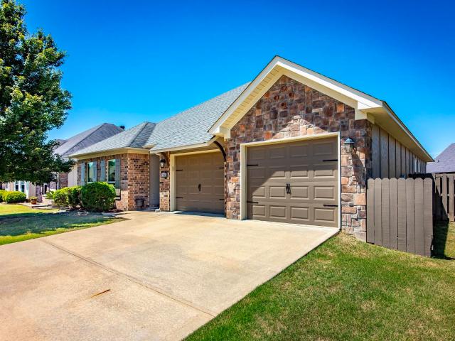 House for sale in Ark