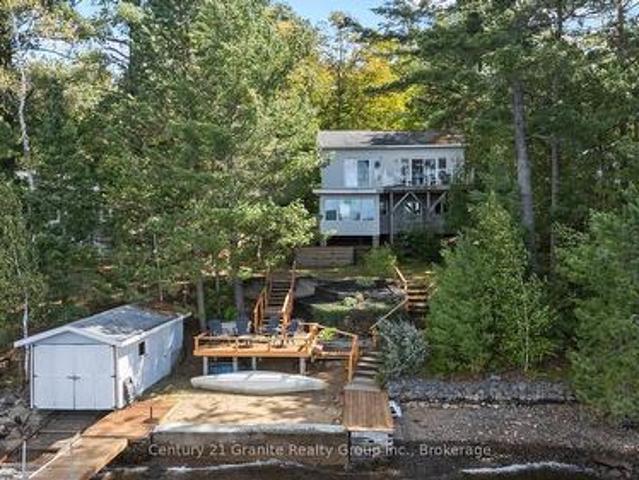 House for sale in Algonquin Highlands, Central Ontario