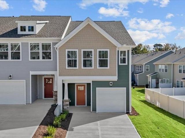 Townhouse for sale in Moore, South Carolina