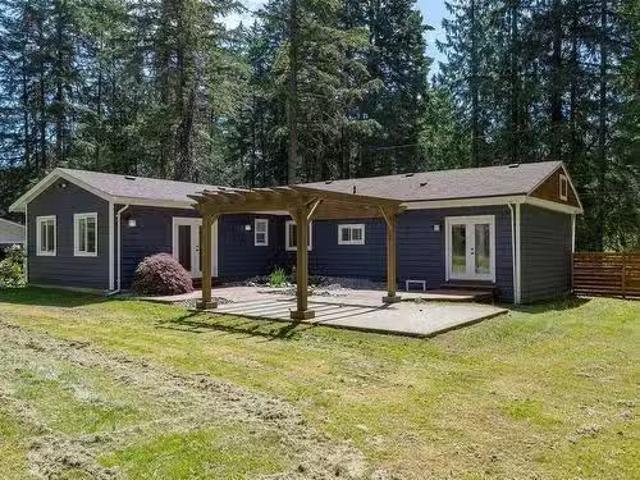 House for sale in Cobble Hill, British Columbia