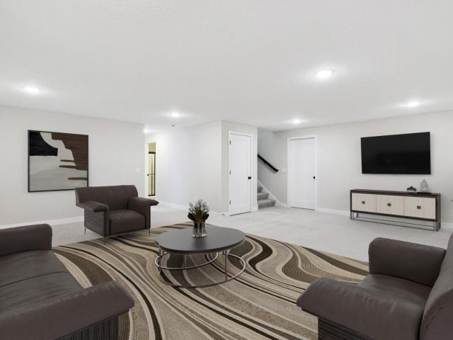 Townhouse for sale in New Richmond