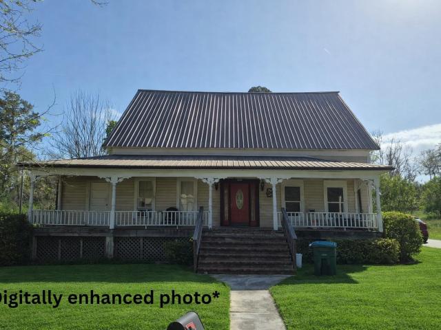 House for sale in Chattahoochee, Florida