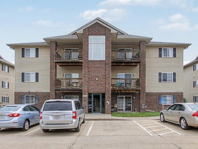 Condo for sale in Grimes, Polk County