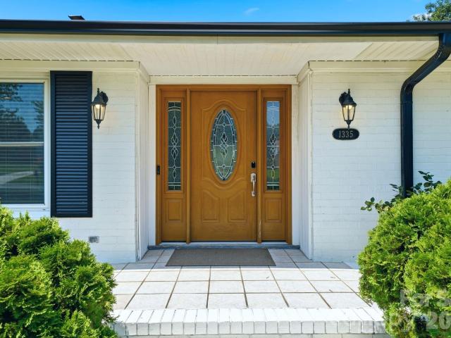 House for sale in Mecklenburg, North Carolina