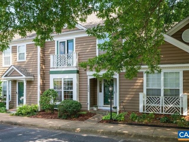 Townhouse for sale in Virginia