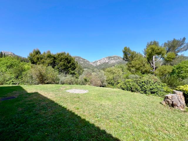 Maison vente à Marseille, Roquevaire