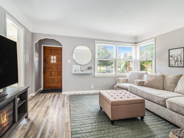 House for sale in Southgate
