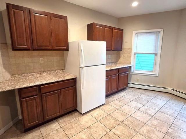 Apartment for rent in Cranston, Rhode Island