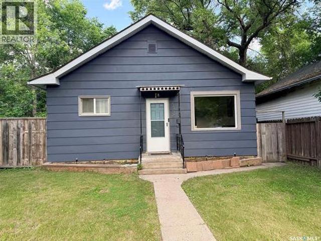 House for sale in Saskatoon, Saskatchewan