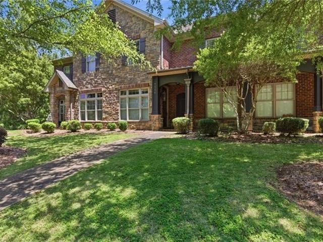 Townhouse for sale in Auburn, Alabama