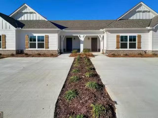 Condo for sale in Lagrange