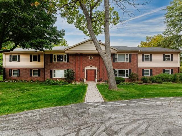 Condo for sale in Elm Grove, Waukesha County