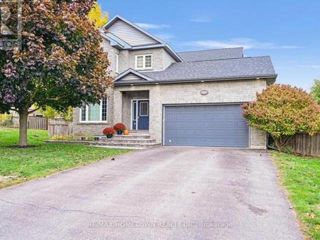 House for sale in Brockville, Ontario