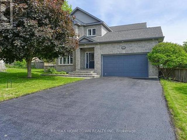 House for sale in Brockville, Ontario
