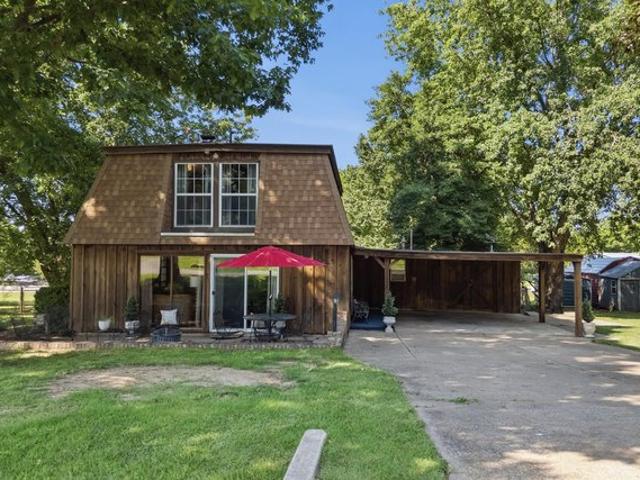House for sale in Cleveland, Oklahoma