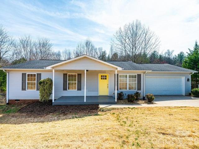 House for sale in Hudson, North Carolina