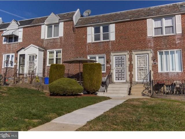 Townhouse for sale in Overbrook, Philadelphia
