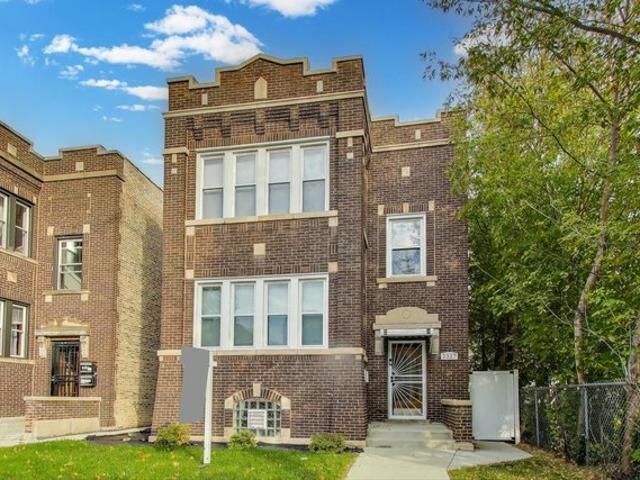 House for sale in Cicero, Illinois