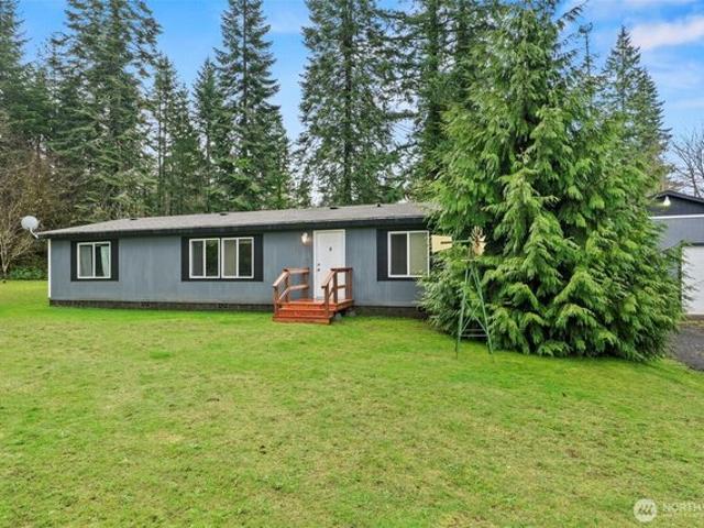 House for sale in Castle Rock, Washington