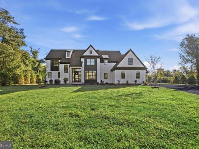 House for sale in Glen Mills, Thornbury Township