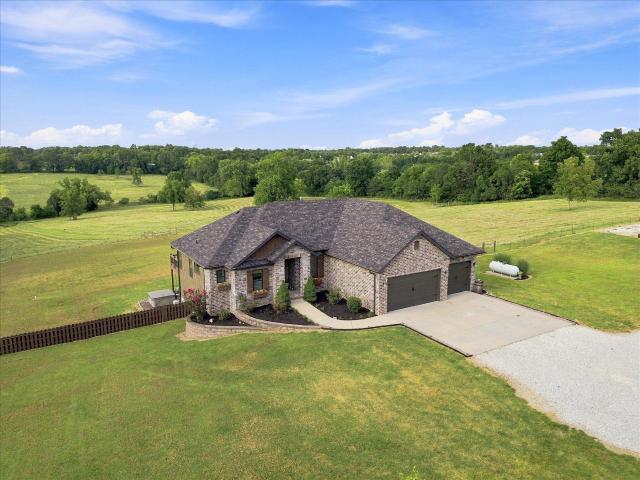 House for sale in Nixa, Missouri