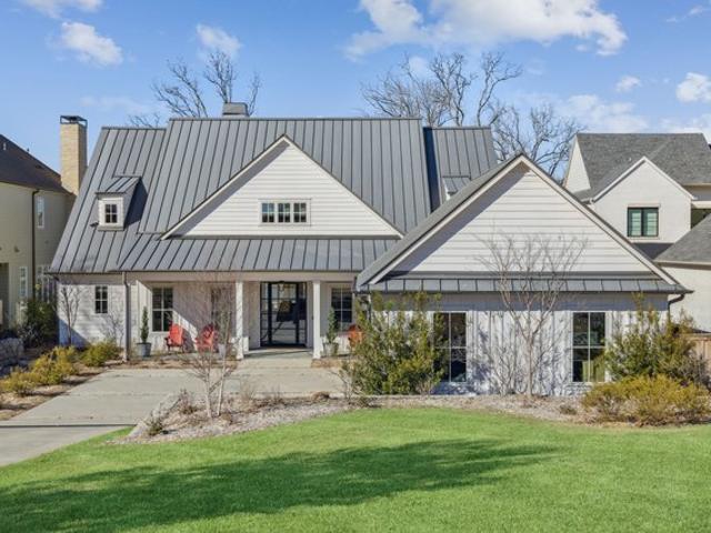 House for sale in Henderson, Texas