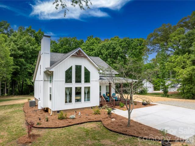House for sale in Midland, North Carolina