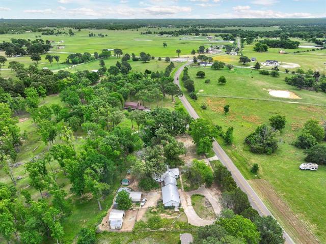 House for sale in Ben Wheeler, Texas