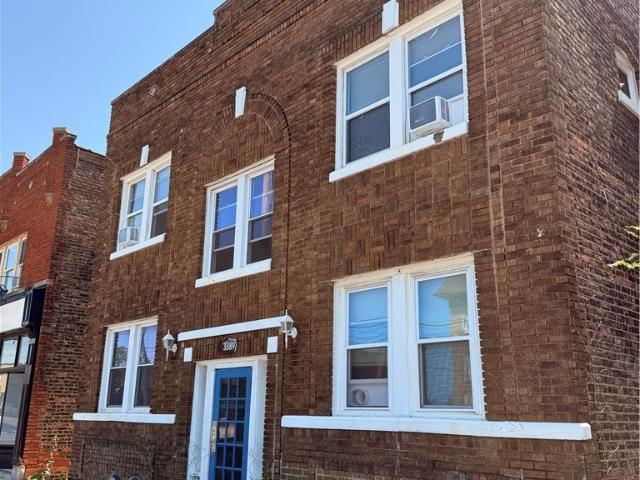 Commercial for sale in Lakewood, Ohio