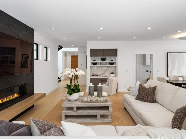 House for sale in San Carlos