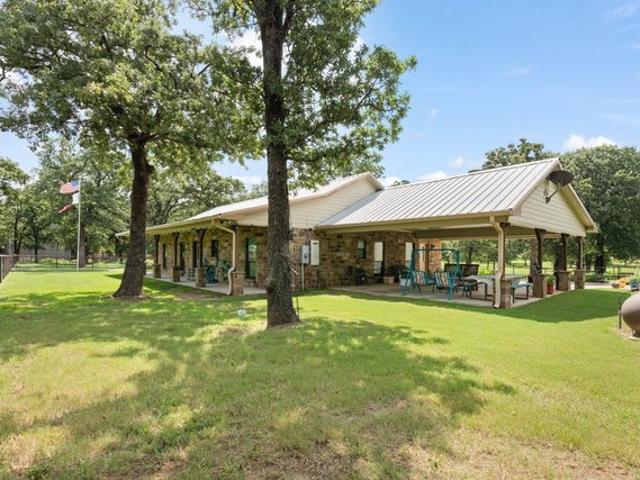 House for sale in Covington, Texas
