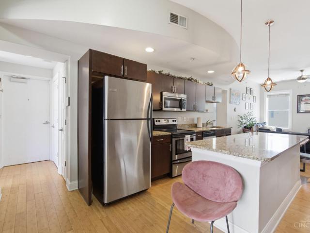 Condo for sale in Roselawn, Ohio