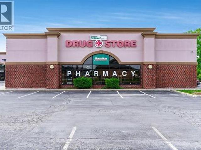 Commercial for rent in Oldcastle, Ontario
