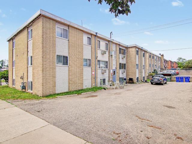 Commercial for sale in Dayton's Bluff, Ramsey