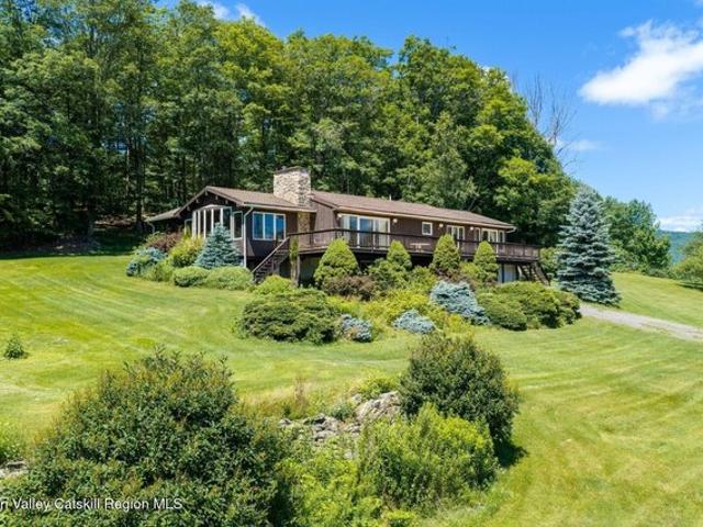 House for sale in Denver, New York