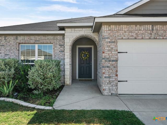 House for sale in Temple Bar Marina, Texas
