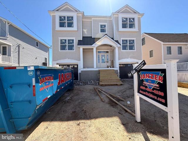 House for sale in Manahawkin, New Jersey