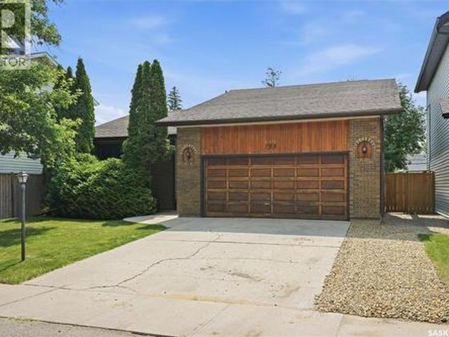 House for sale in Saskatoon, Saskatchewan