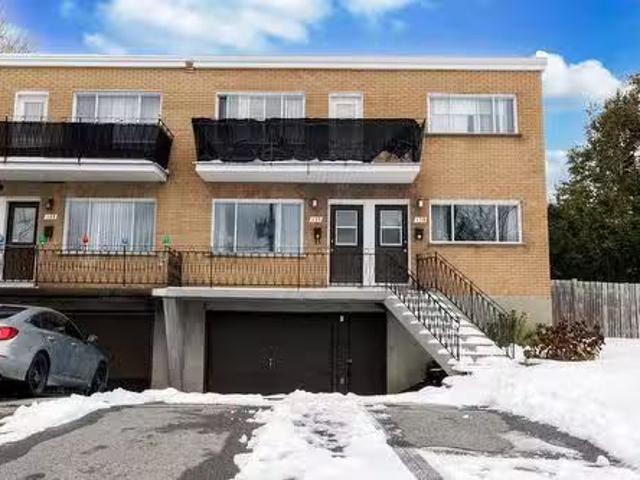 House for sale in Pointe-claire, Quebec