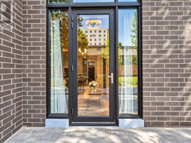 Condo for sale in Waterloo, Southwestern Ontario