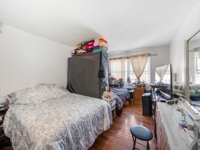 Condo for sale in Hudson, New Jersey